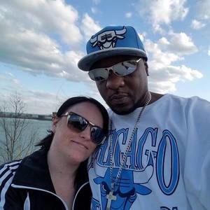 Meet your Posher, Tee